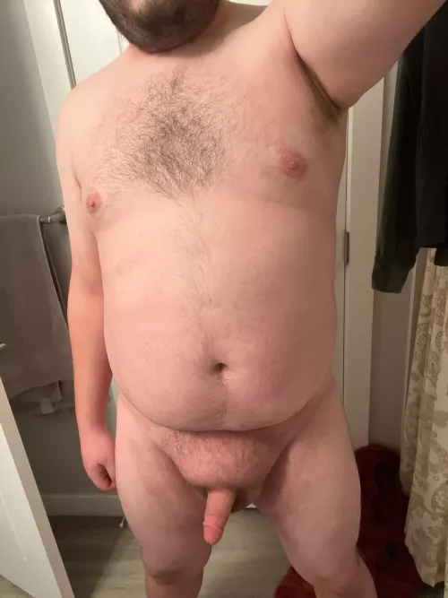 24 [M] any guys like a thick boy?