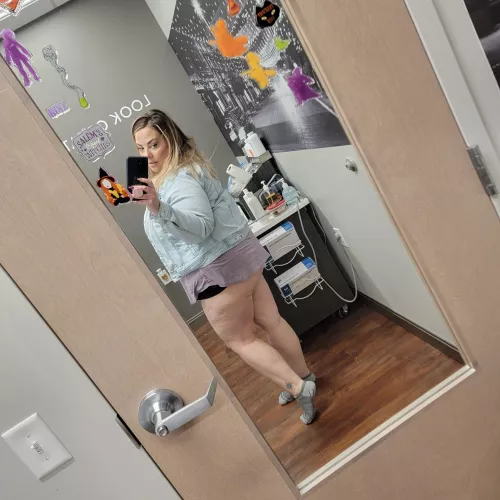 All waxed! Yes, I am short lol