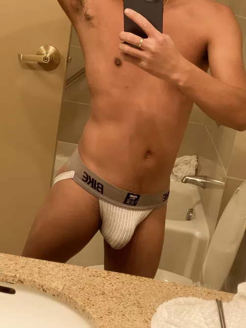 Anyone else a big fan of old school classic jockstraps like Bike or McDavid? Tell what your favorite brand is and why!