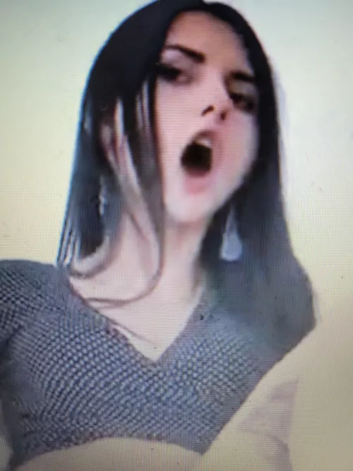 anyone knows her name?