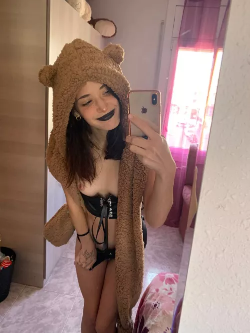 Can I be your girlfriend? I promise to suck your dick every day :)