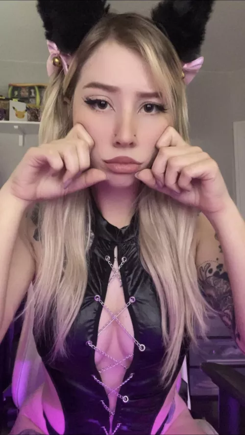 can i be your kitty? 🥺 (self)