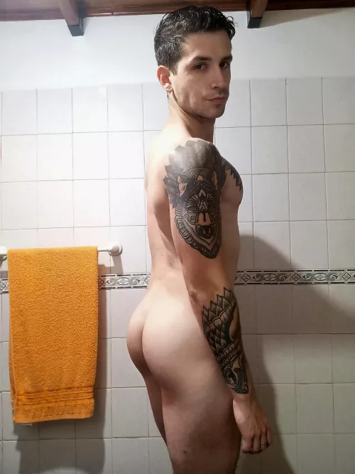 Do they like my straight ass?