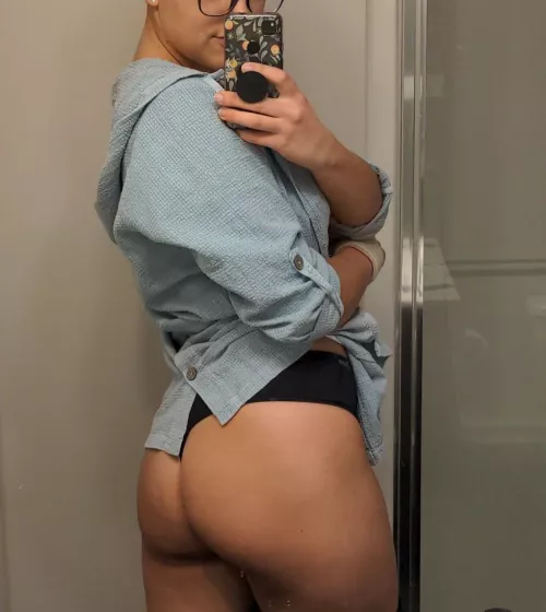 Feelin good tonight 😋