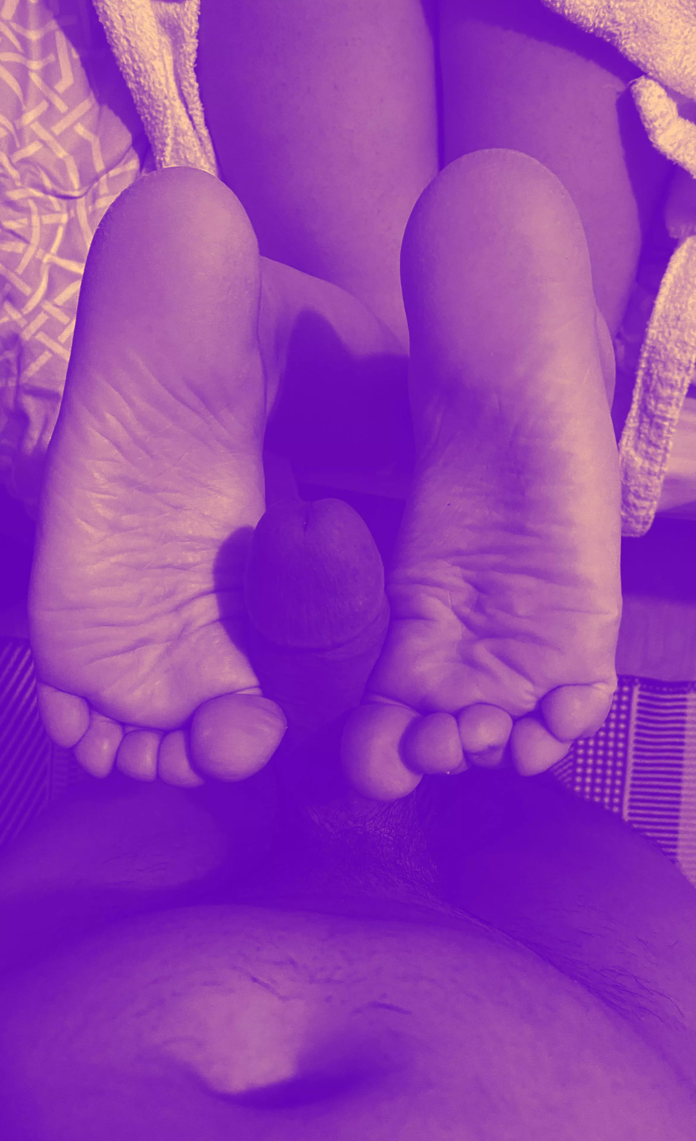 (F)(m) wanna read your comments