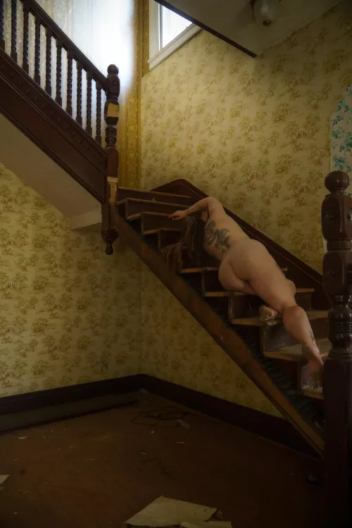 Fuck me anywhere anytime - even in this weird abandoned house daddy
