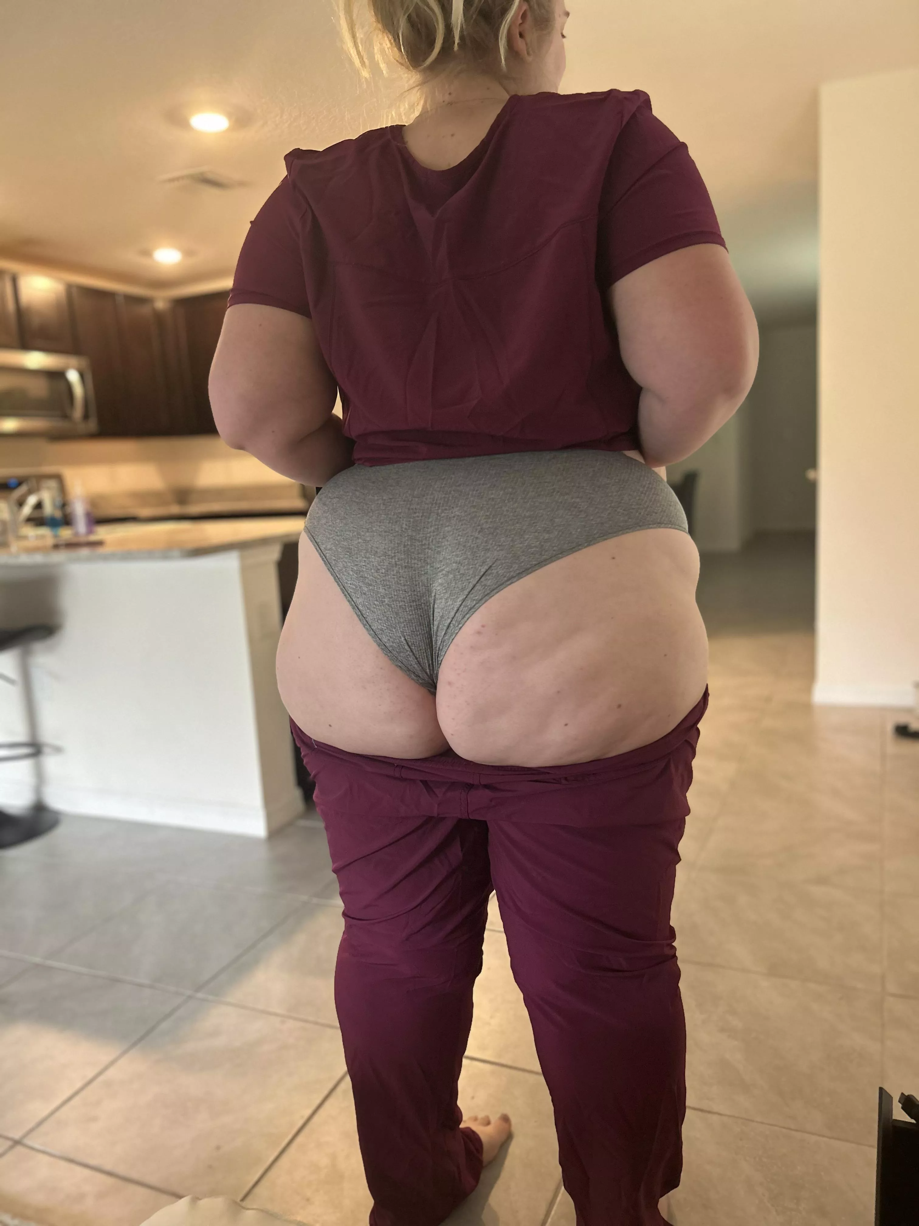 Fuck my ass and suck my toes