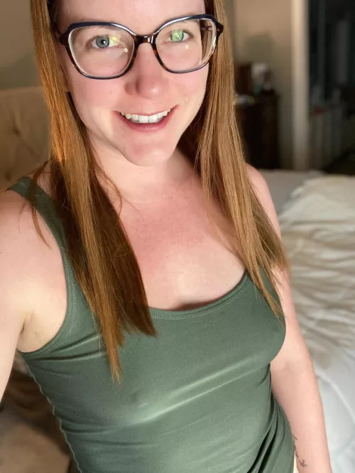 Glasses on (37F)