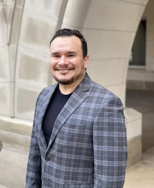 Good afternoon…the professorial look