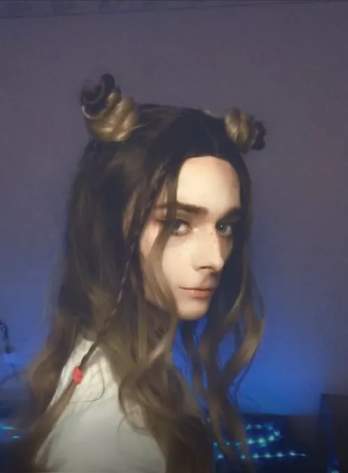 How do you like my pigtail?🤎