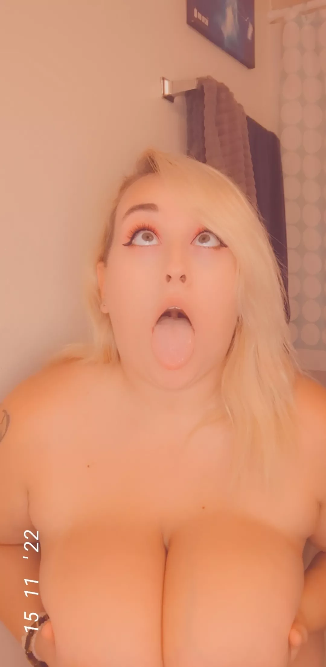 I can't cross my eyes well enough 😂😂🤭