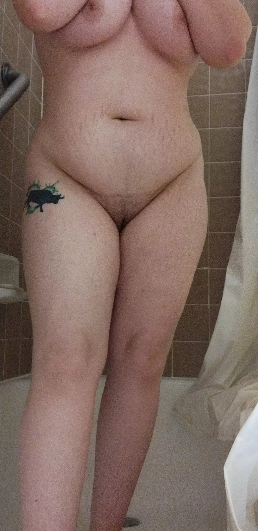 I finally took a picture of me that I like, I'd love to see it drawn! Thank you for looking!