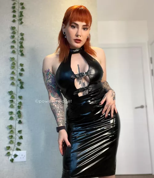 I hope you’ve been a good boy 😈