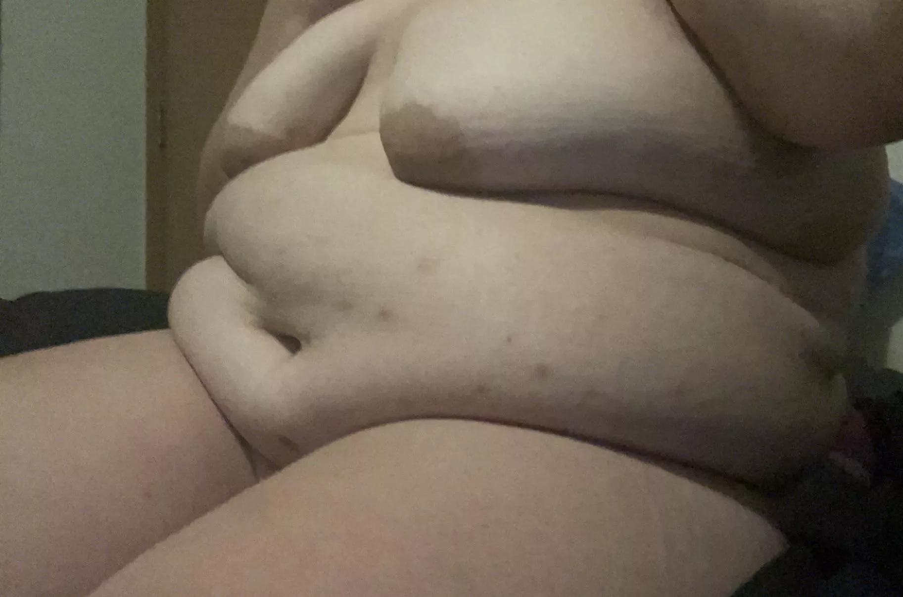 I’d love to see what you’d do with my body ✨