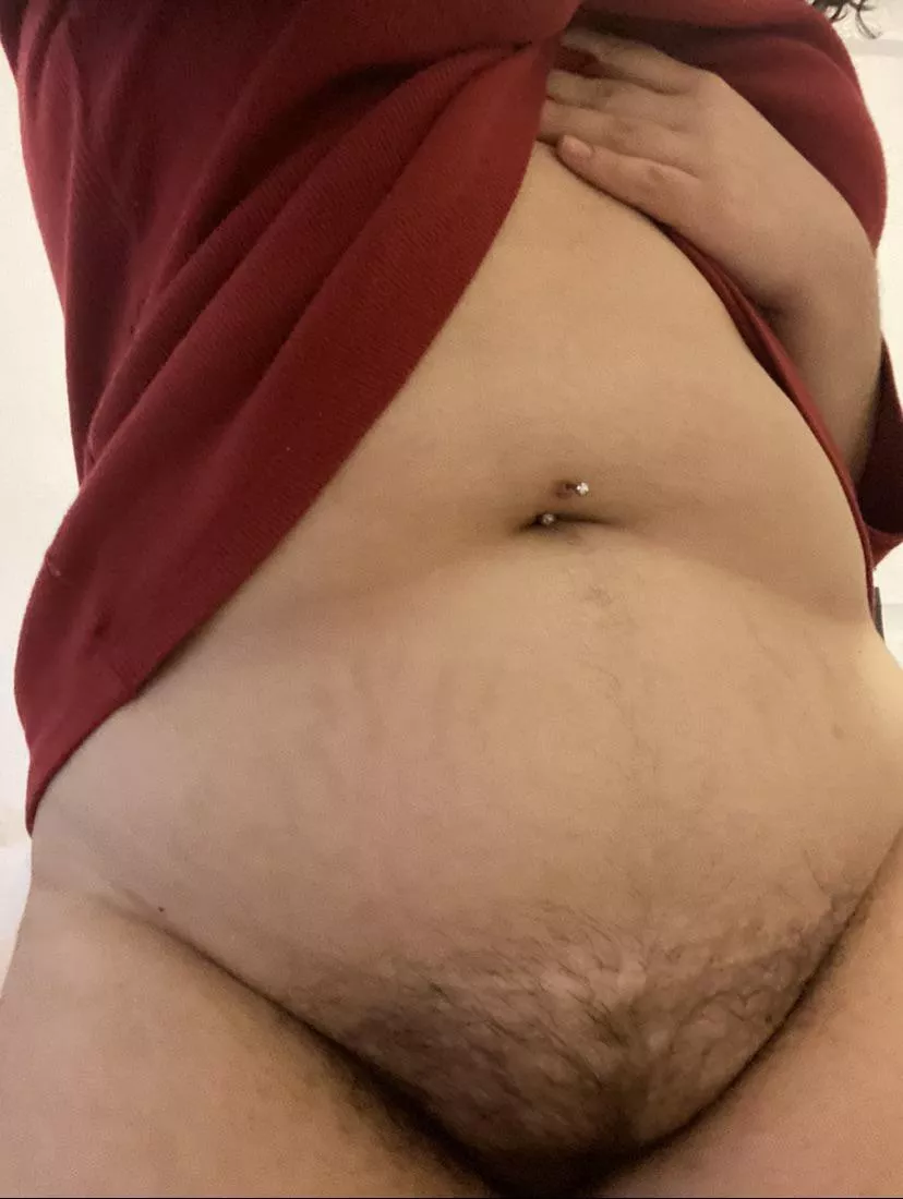 I’ve been growing my pussy hair … happy to share my journey