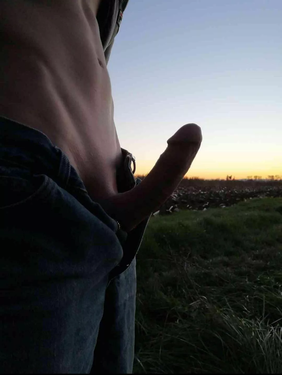 [M19] You find me out there like this. what would you do? Wrong answers only!