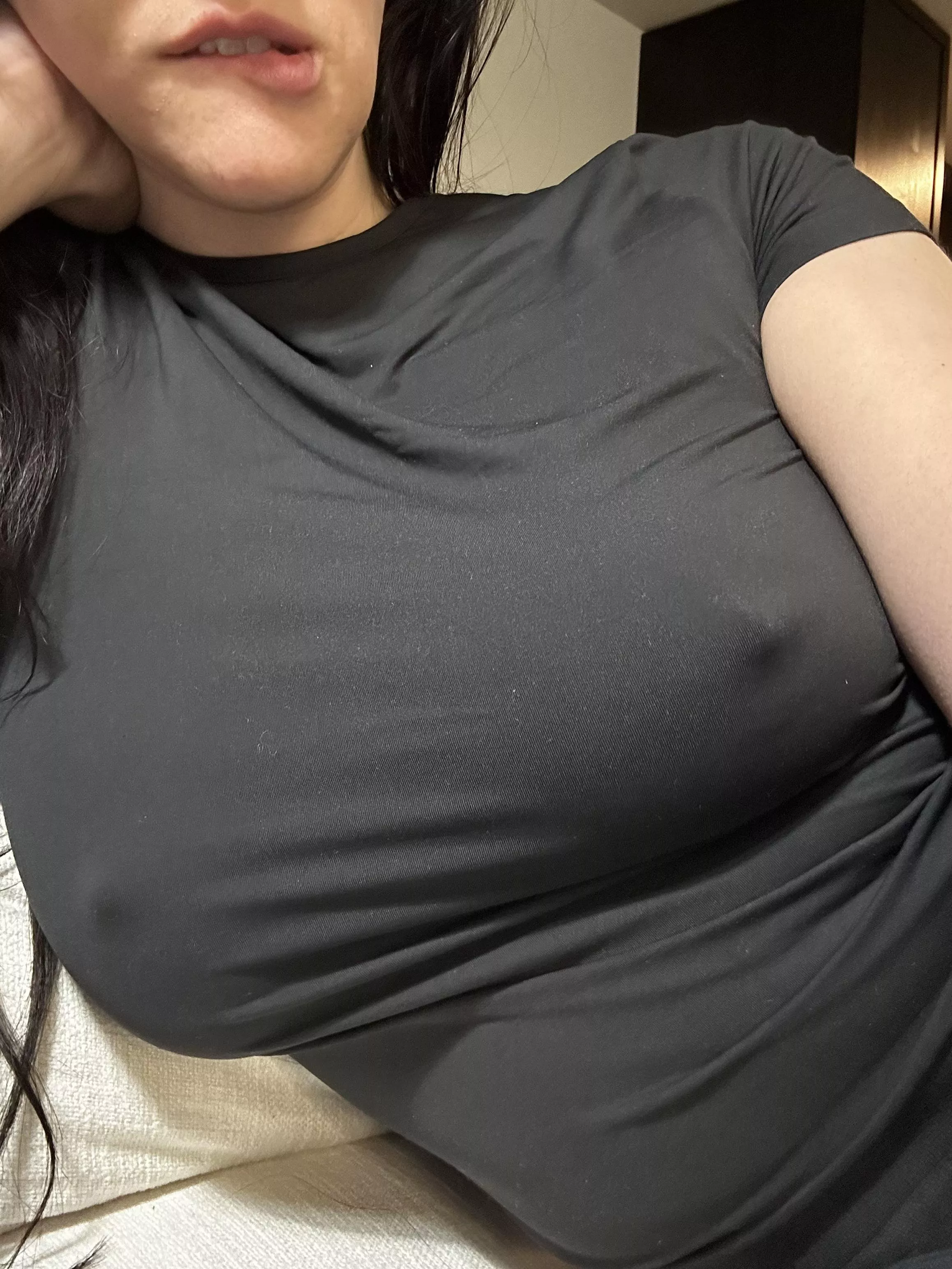 Me to me: “Nobody will notice if I run to the grocery store in this.”