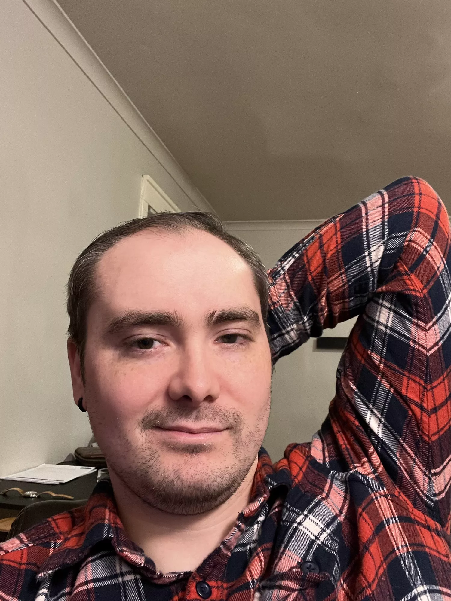 Modern Warfare decided to update right in the middle of a match. Anyone have an idea what I can do until it updates?