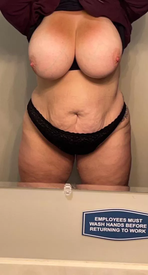 Mombod coming in hot! Thoughts?