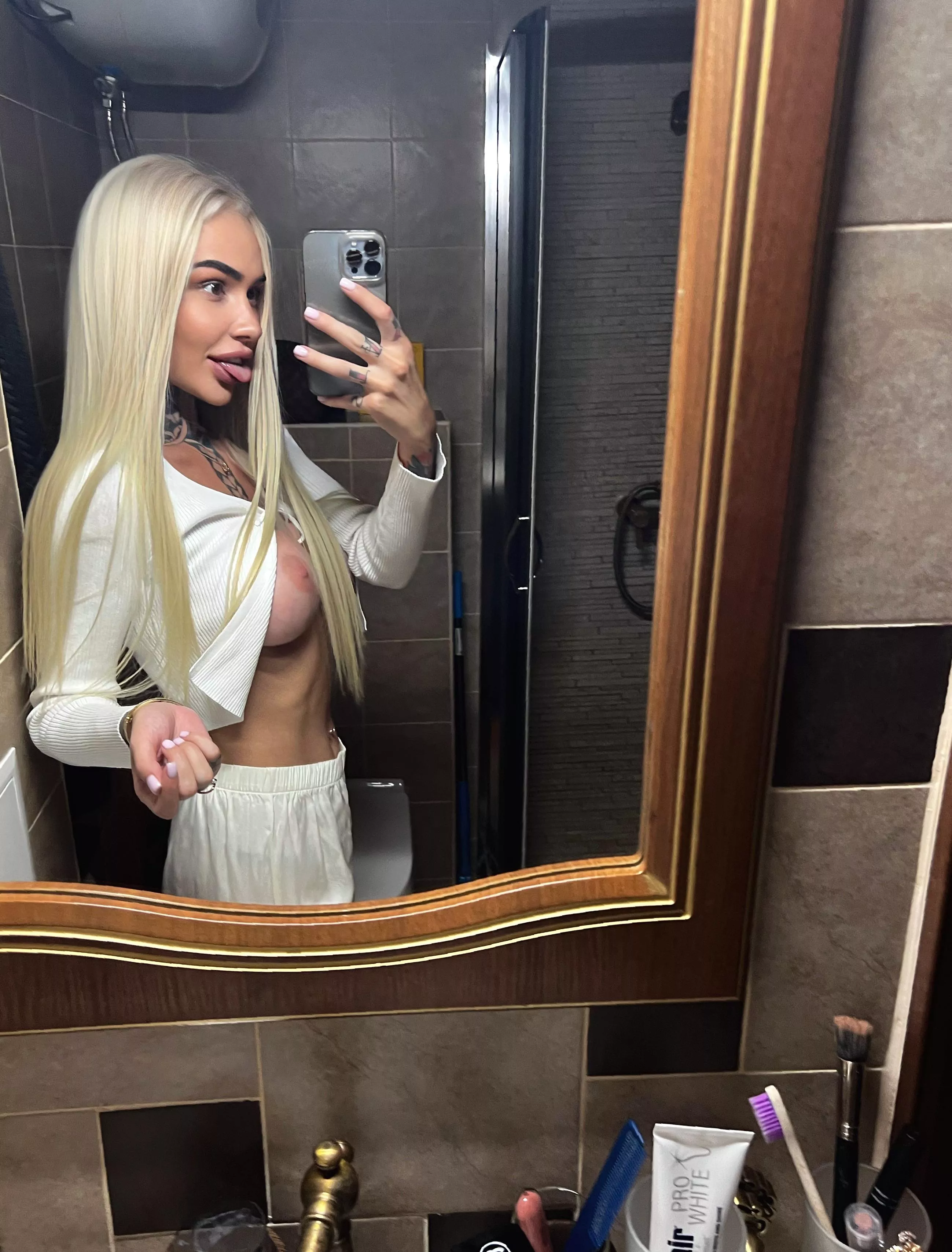 My body doesn't usually get a lot of attention, but you guys appreciate it[img]