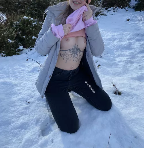 My boobs are cold so I need your hands to warm them up