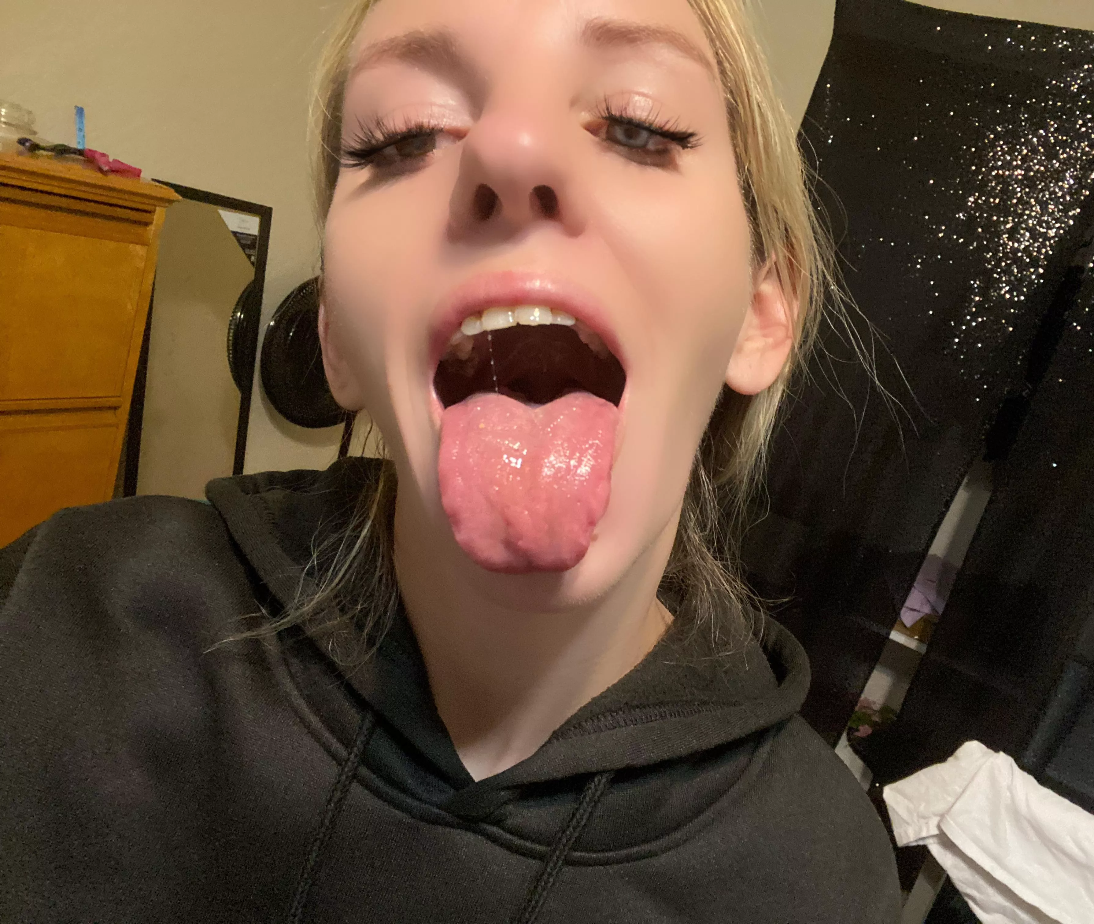 Open and ready as can be !!!!