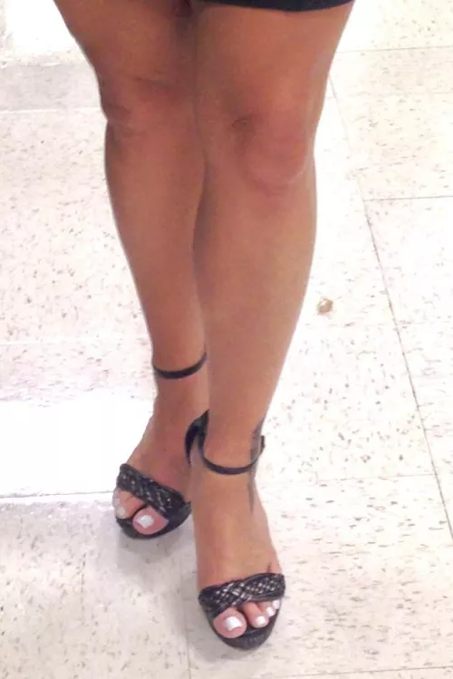 Open toed heels….