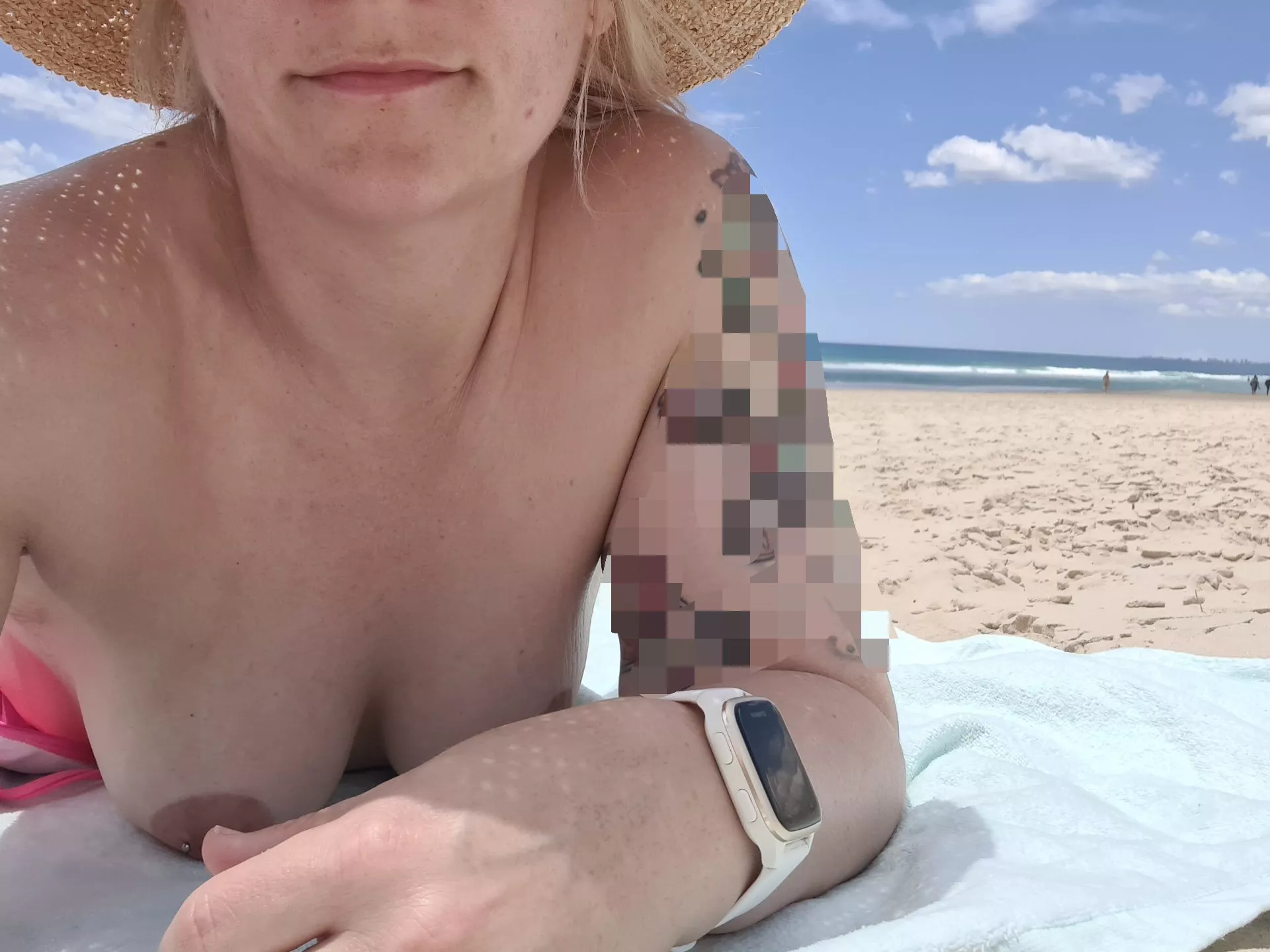 Perfect weather to get the tits out