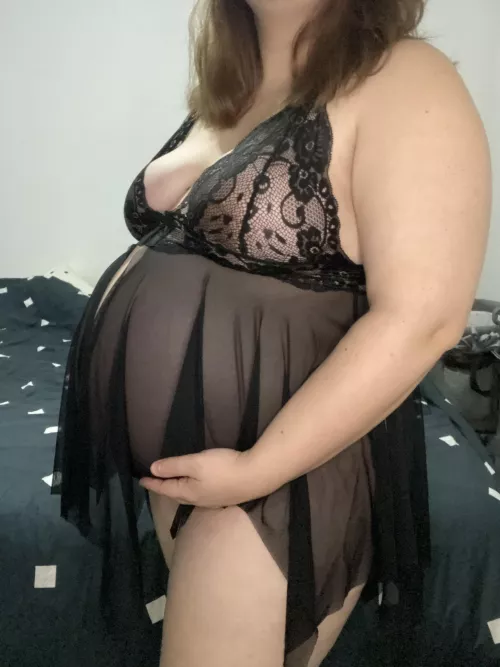 Ready to give birth 😏