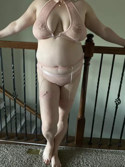 Really (f)eeling myself tonight in this lingerie