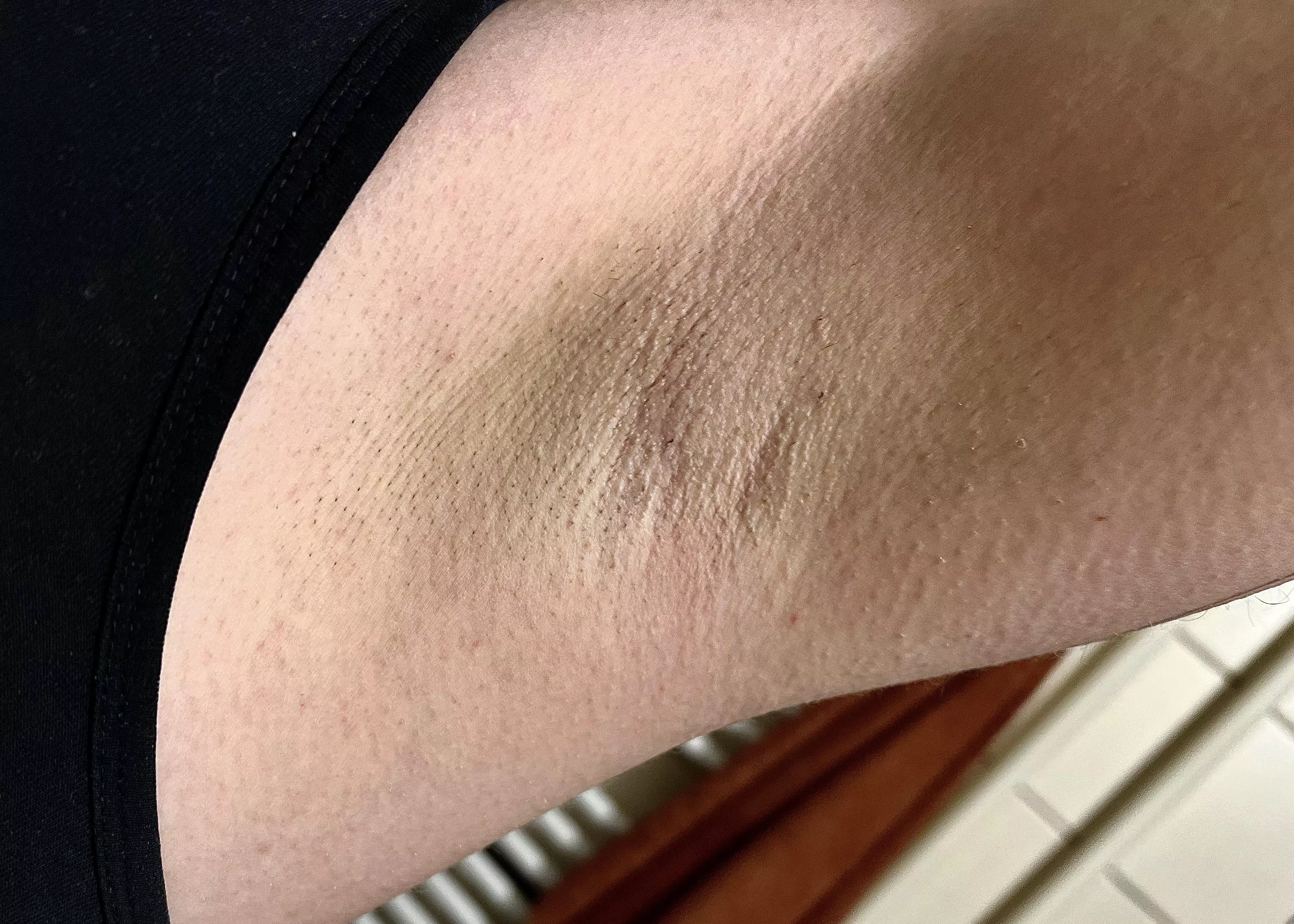 Shaved and sweaty. I didn’t wear deodorant 😁