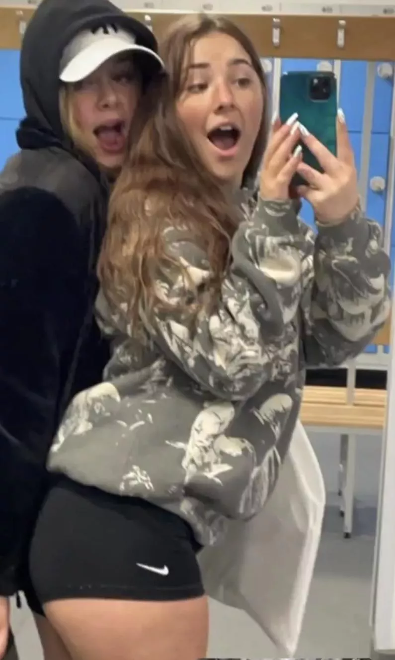 Simply want male attention I’m the one on right what positions am I going in boys x