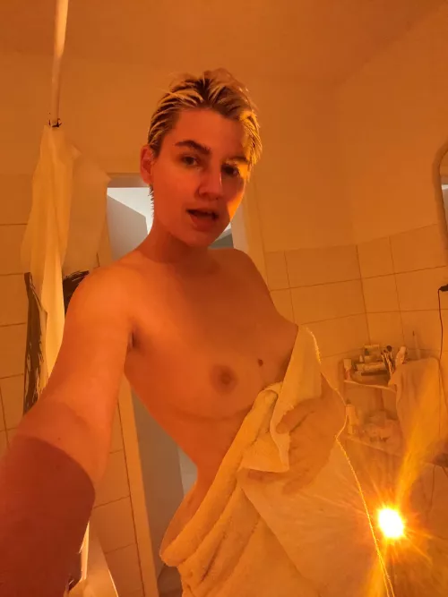 small boobs, small body