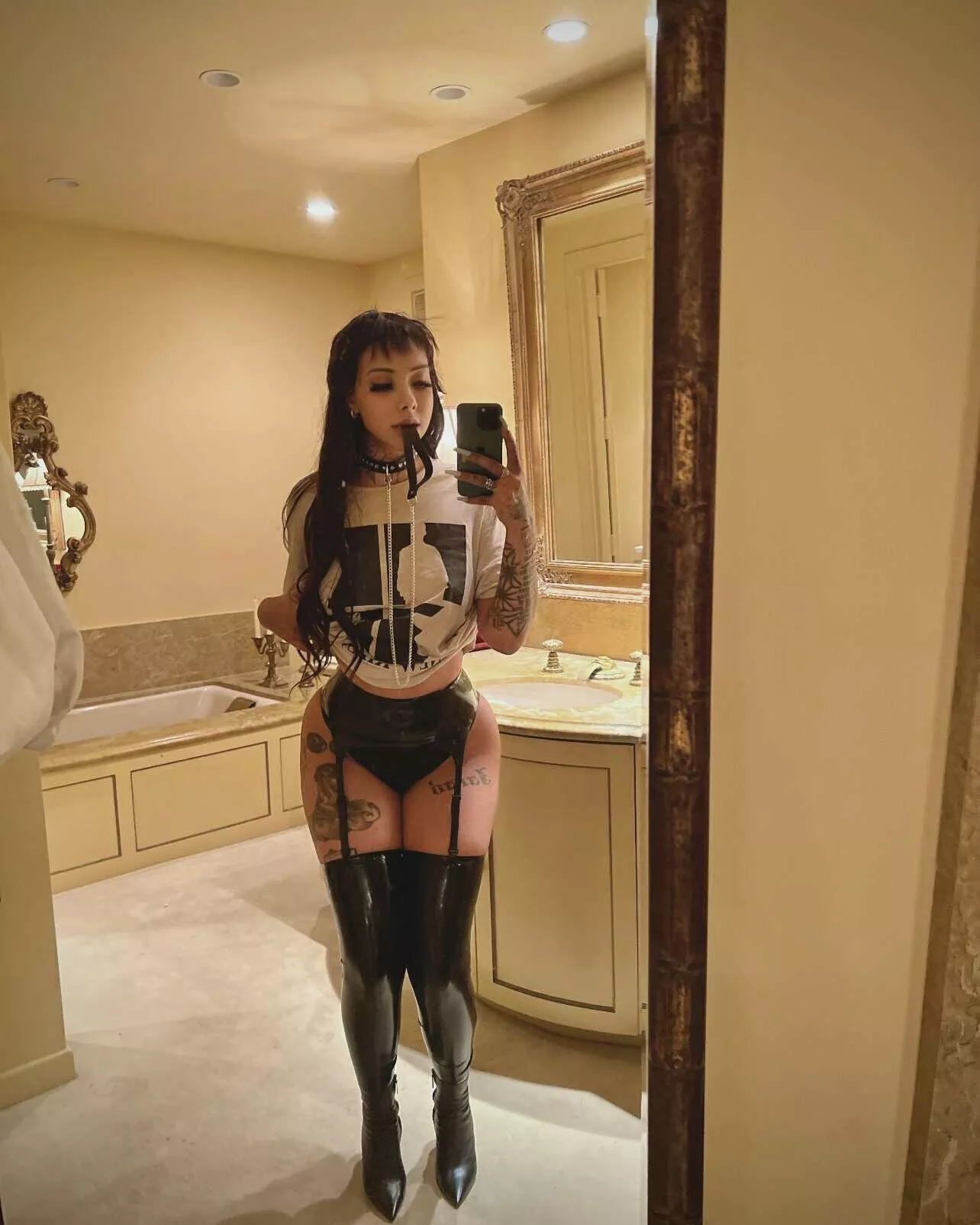 someone please cum own me