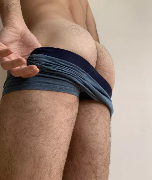Spank me 🍑
