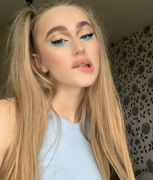 That’s how I look at ur bonner!