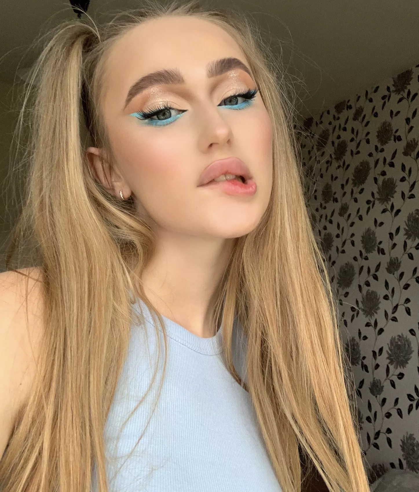 That’s how I look at ur bonner!