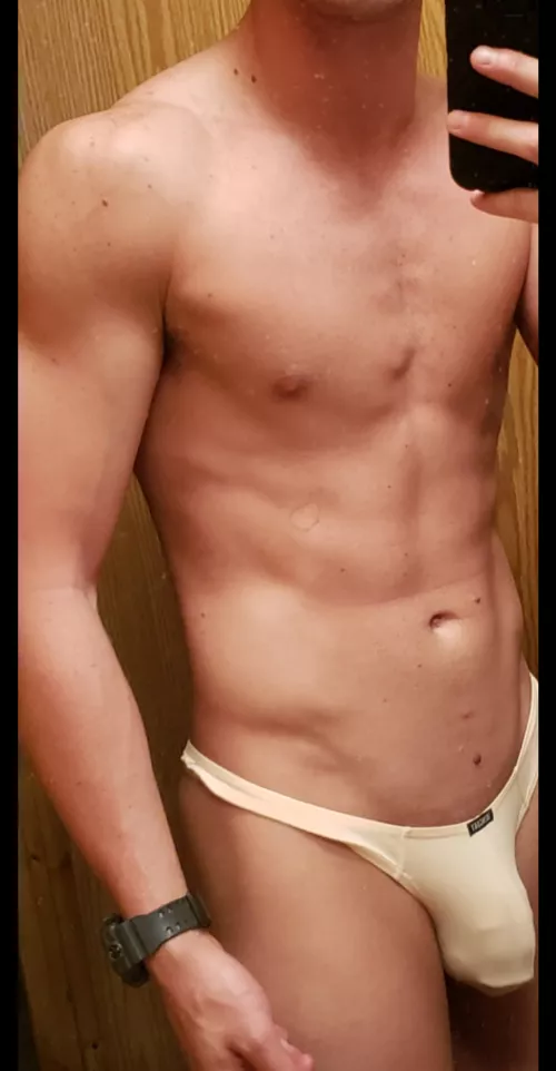 The thong makes it look bigger