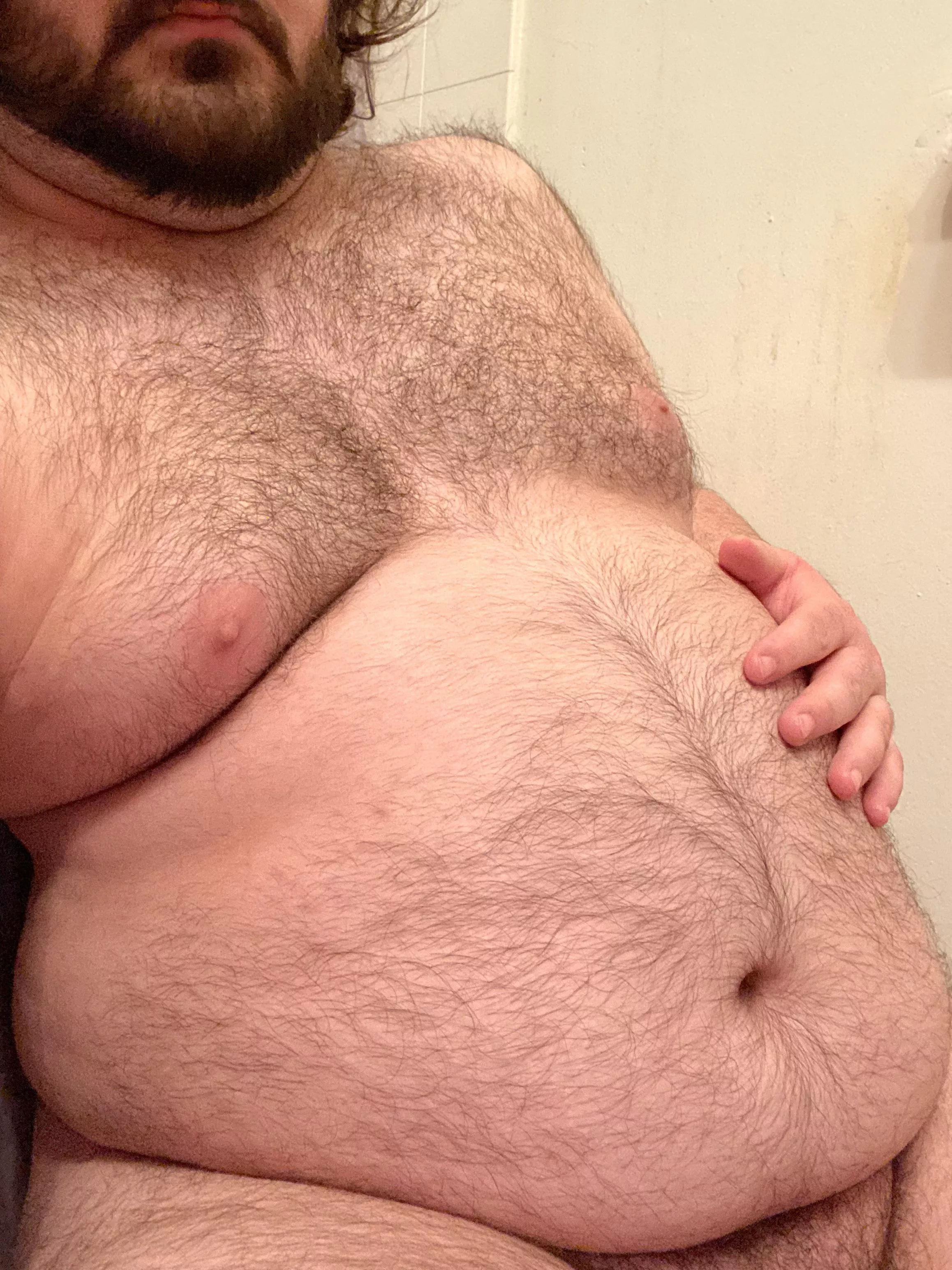 This belly just won’t stop growing! I need it even bigger! Won’t you help me?