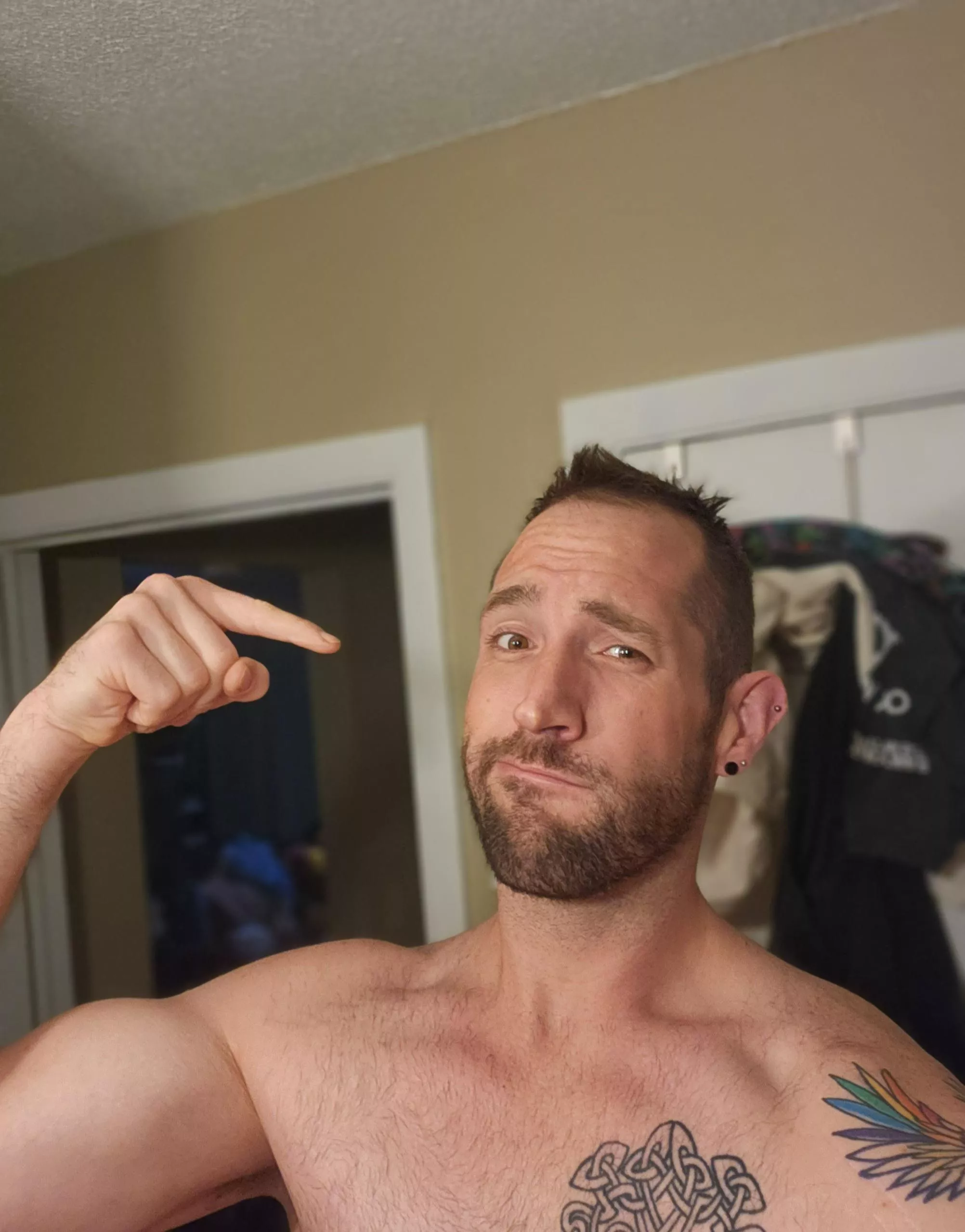 this guy would like to cancel Wednesday and spend the day snugsing instead. all in favor?