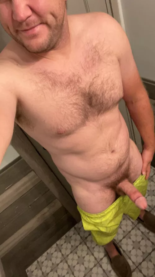 Wanna treat me like a lollipop?