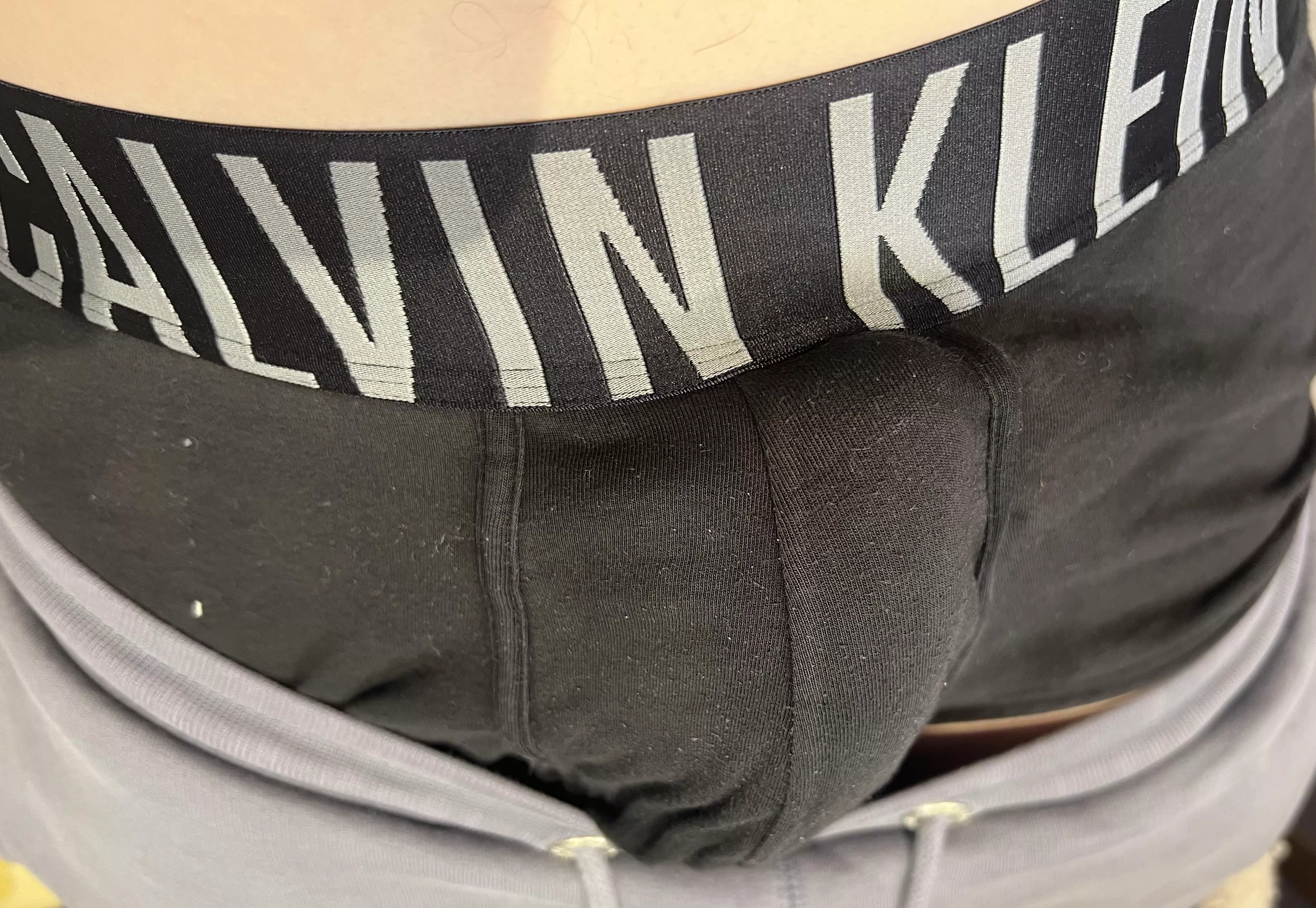 Want to cum in these Calvin’s