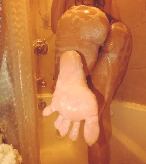 Want to watch me shower ?