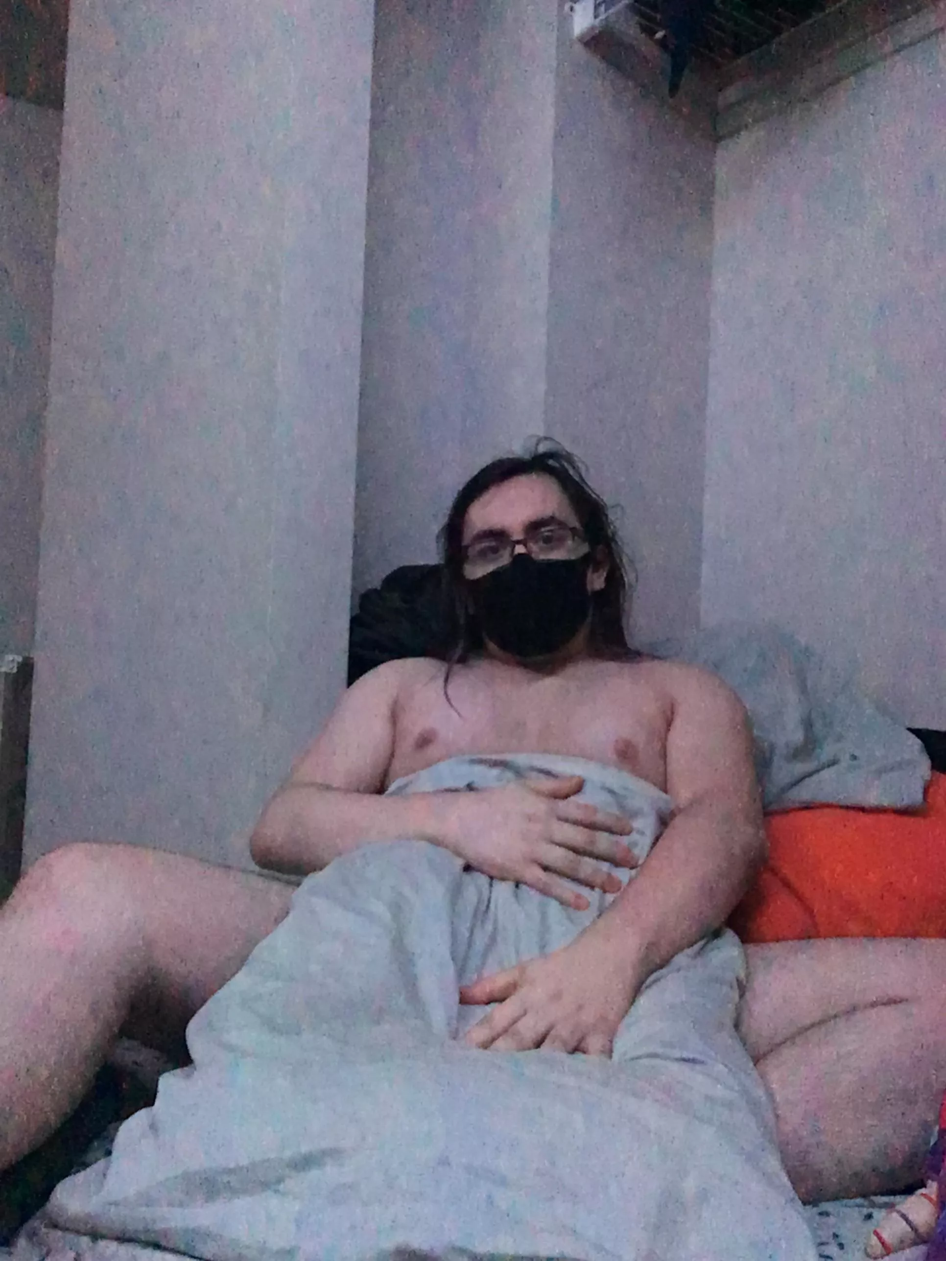 Who wants to see what’s under the pillow