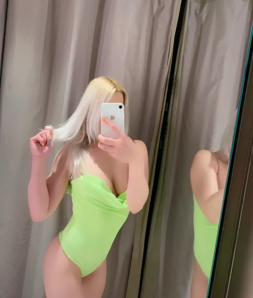 Would you agree to go shopping with me?😈