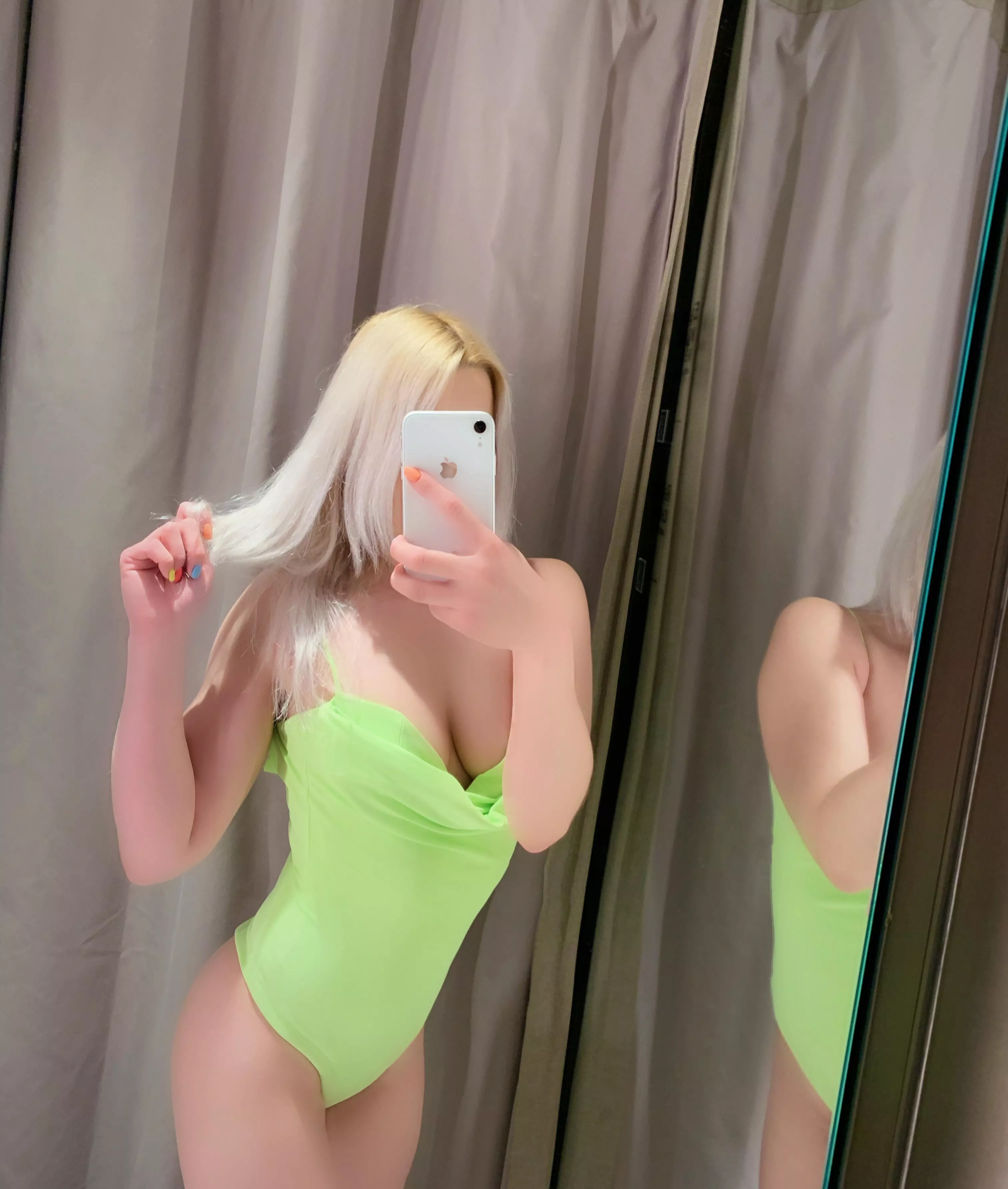 Would you agree to go shopping with me?😈