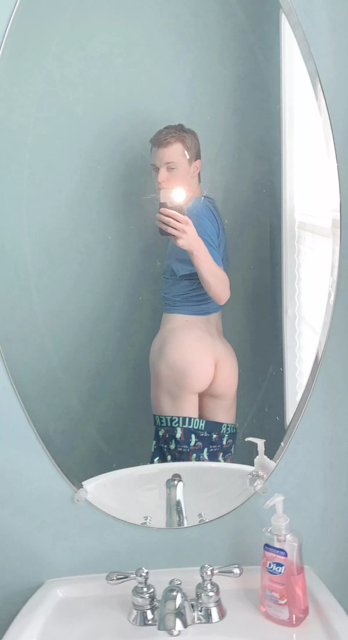 Would you let me sit on you? 😋