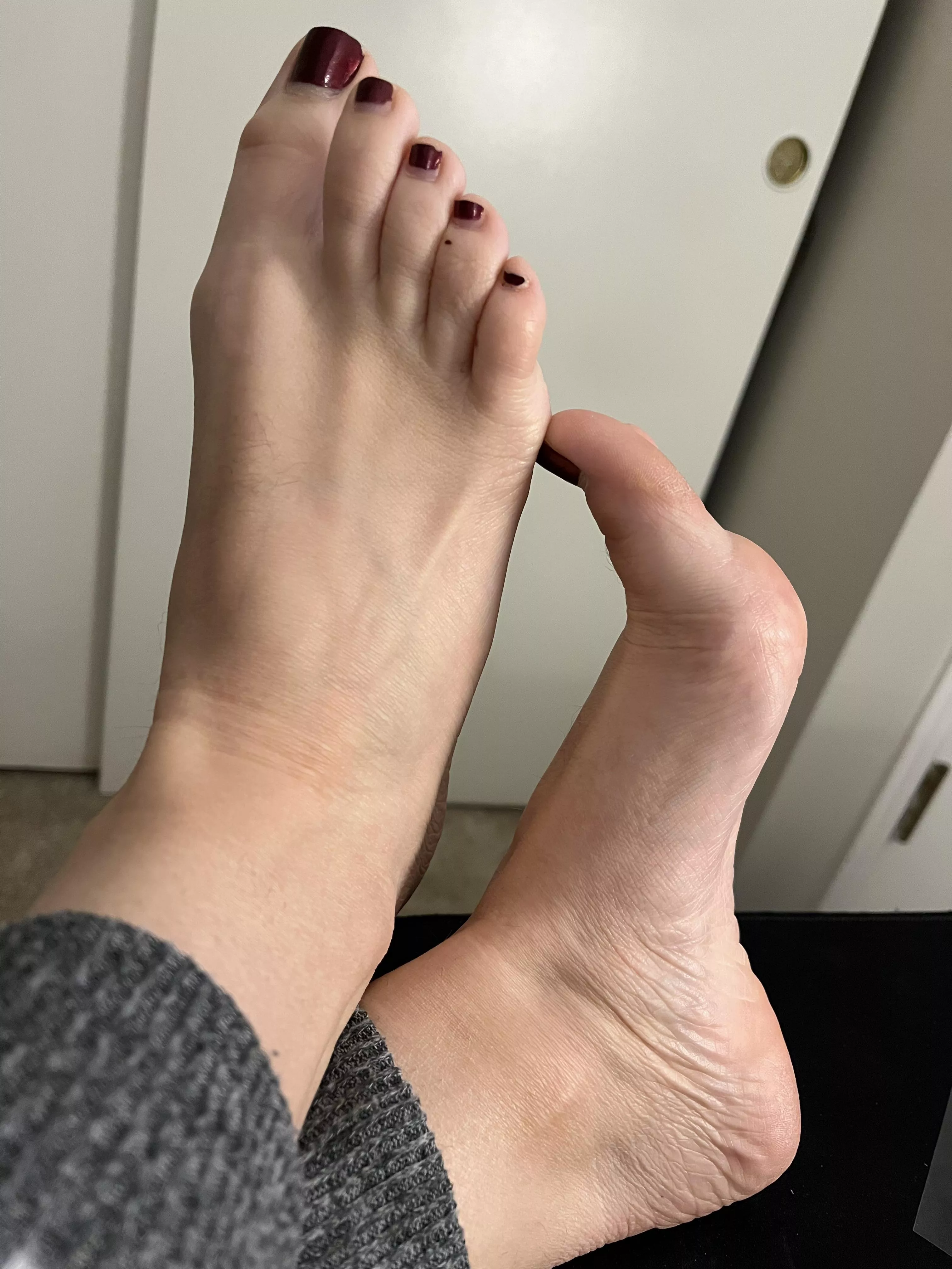 You licking the toes or arches first?
