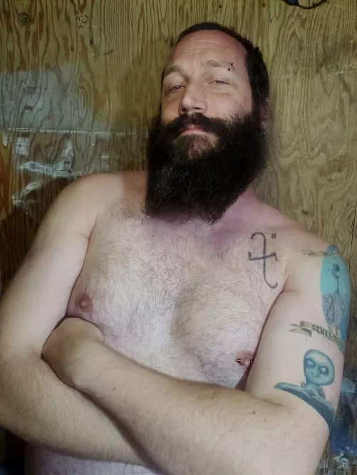 (40s) On my work table