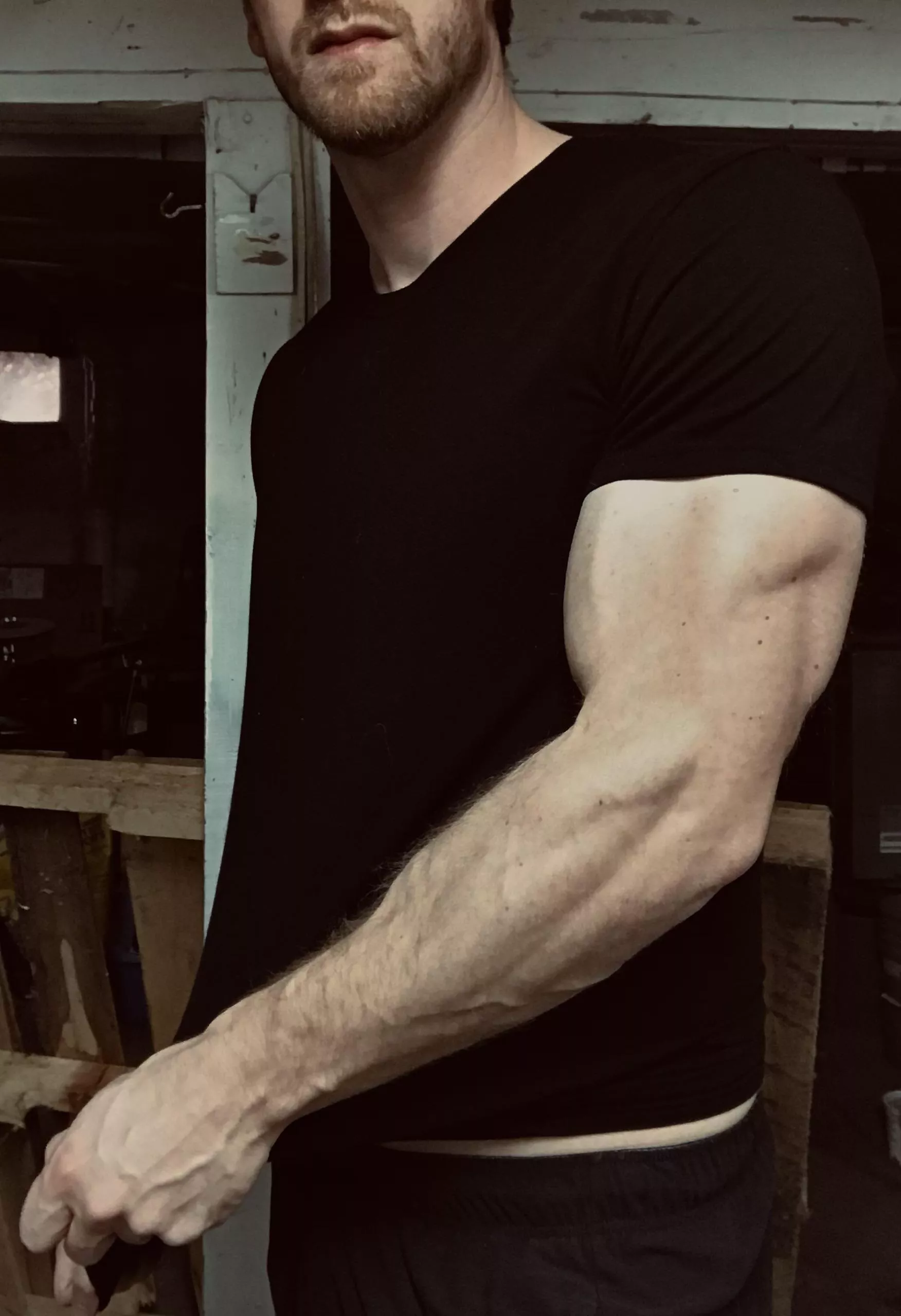 A mid-workout snap for you